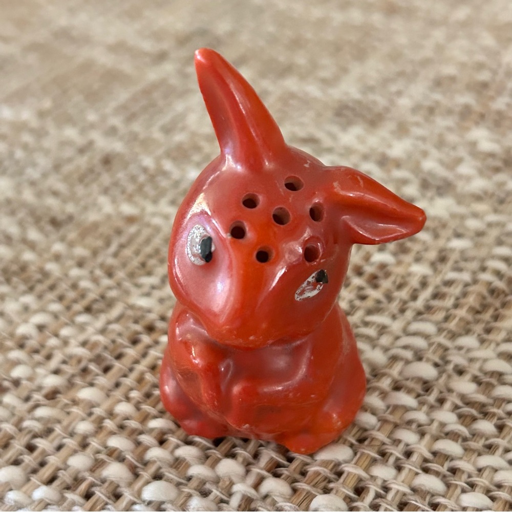 Vintage Bunny Rabbit Shaker